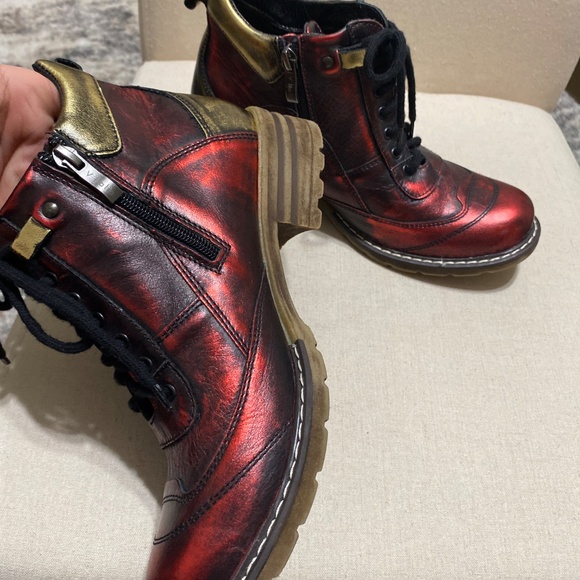 V italia Giovanni Pewter 39 Leather rare 6” boots Women's heeled red gold 8.5 - Picture 8 of 17